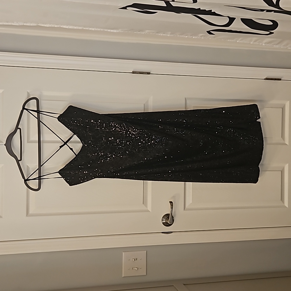 NWT Black strappy sequin cocktail dress Banana Republic Size 12